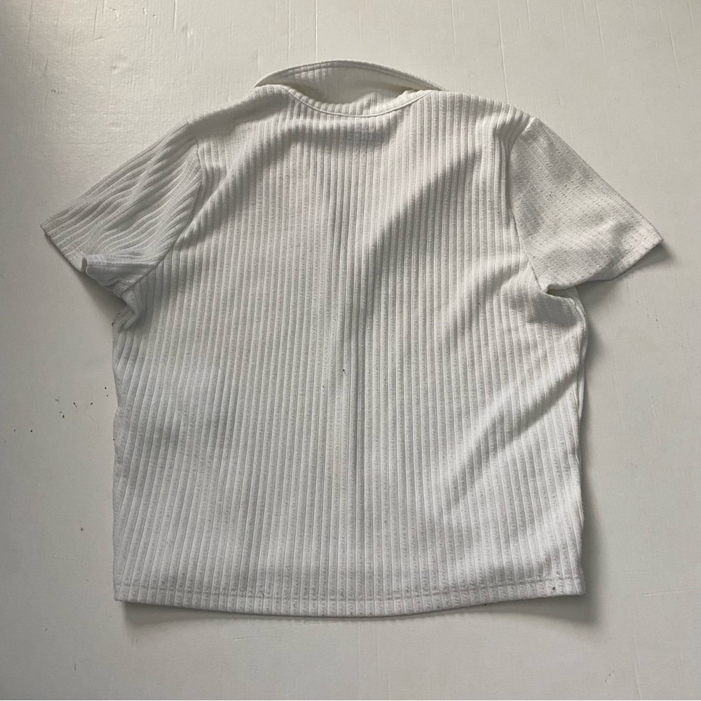Hollister Polo Collar White Baby Tee Size L - Picture 2 of 6